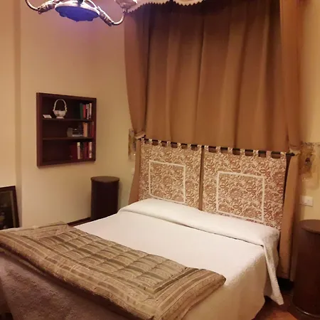 Bed & Breakfast Residenza Ca' Corner 2*