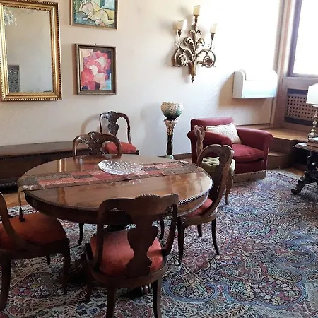 Residenza Ca' Corner לינה וארוחת בוקר 2*
