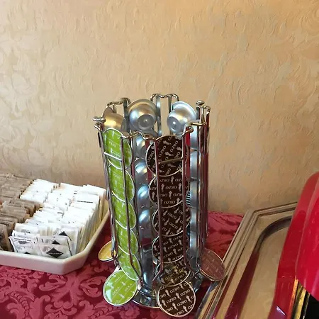 לינה וארוחת בוקר Residenza Ca' Corner ונציה