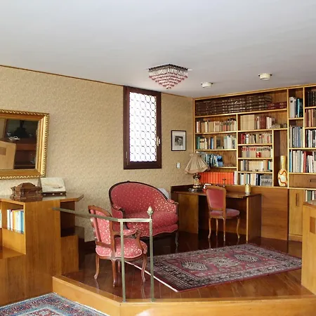 לינה וארוחת בוקר Residenza Ca' Corner ונציה